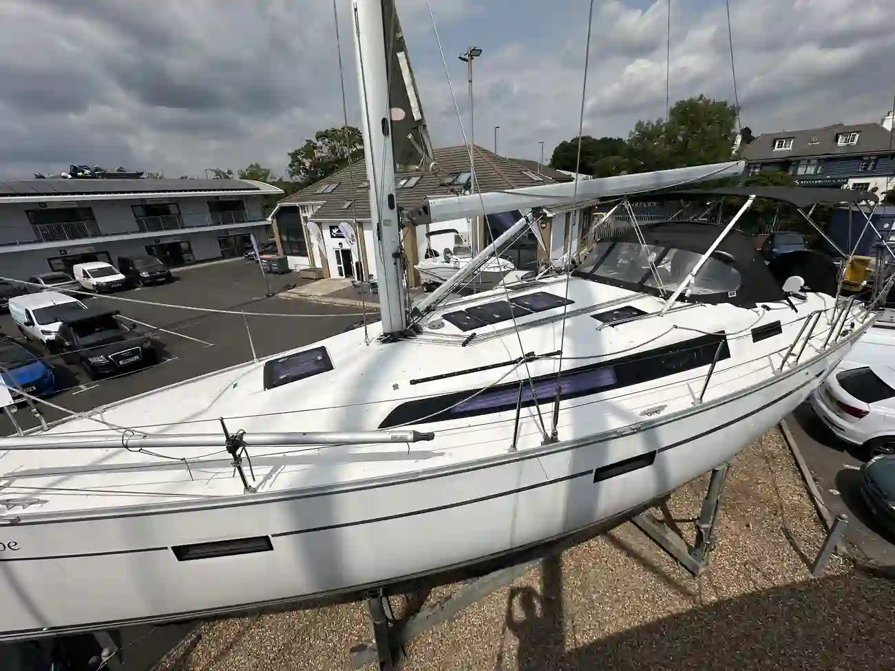 2015 Bavaria 37 Cruiser
