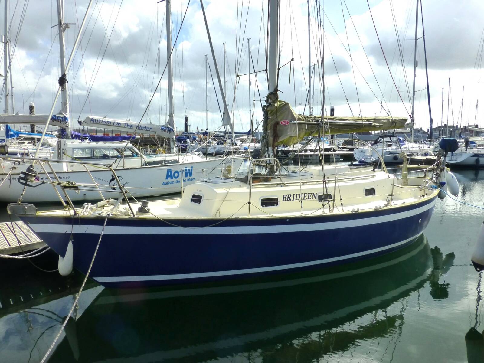 1994 Victoria 30