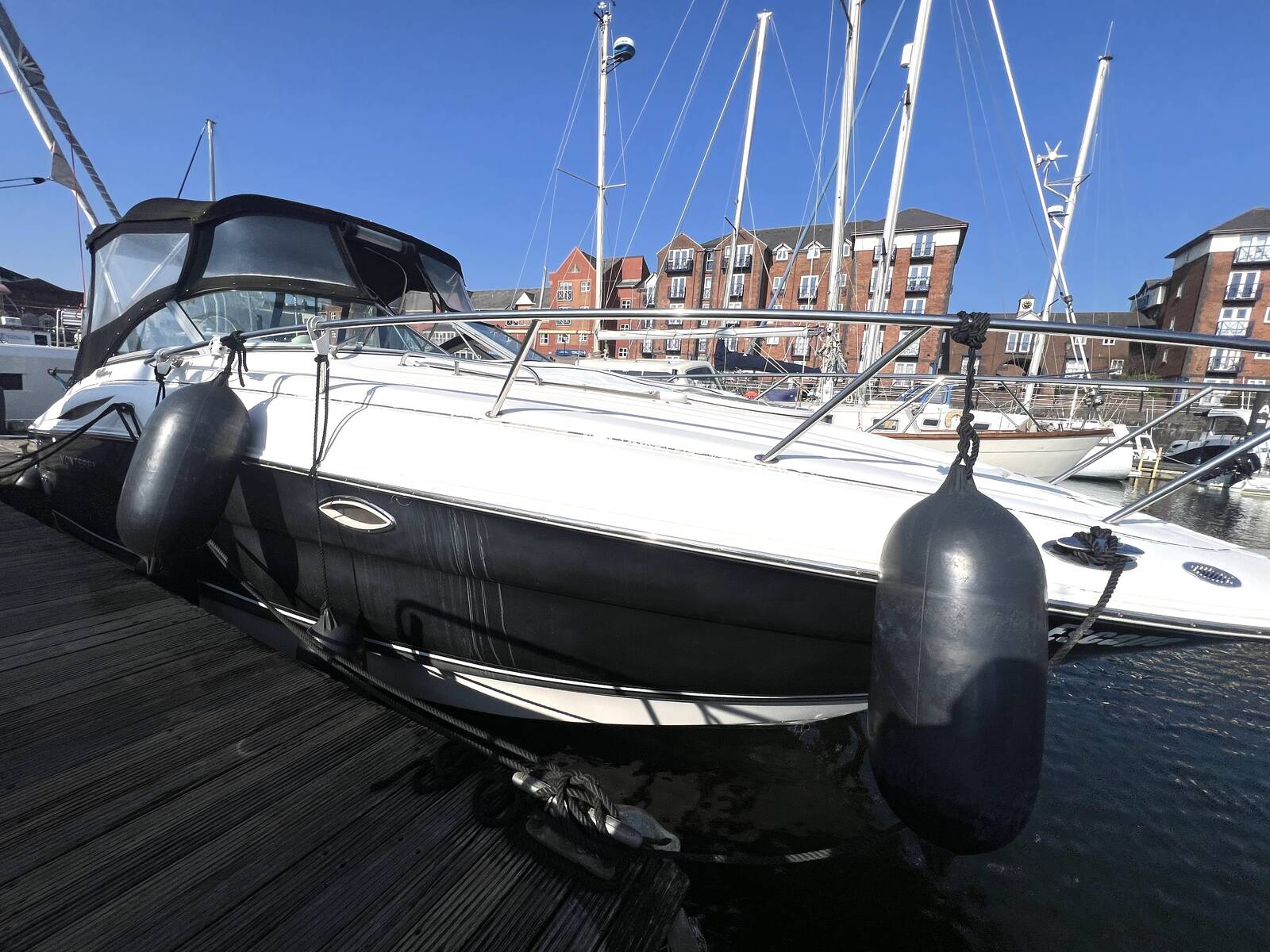 2003 Monterey Monterey 245 Sport Cruiser