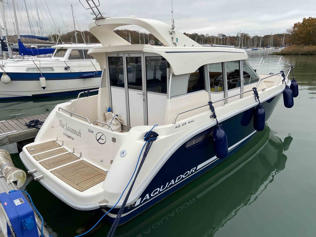 2001 Aquador 25C