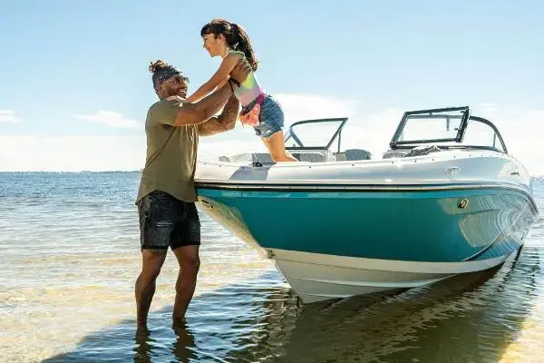 2023 Bayliner Vr5