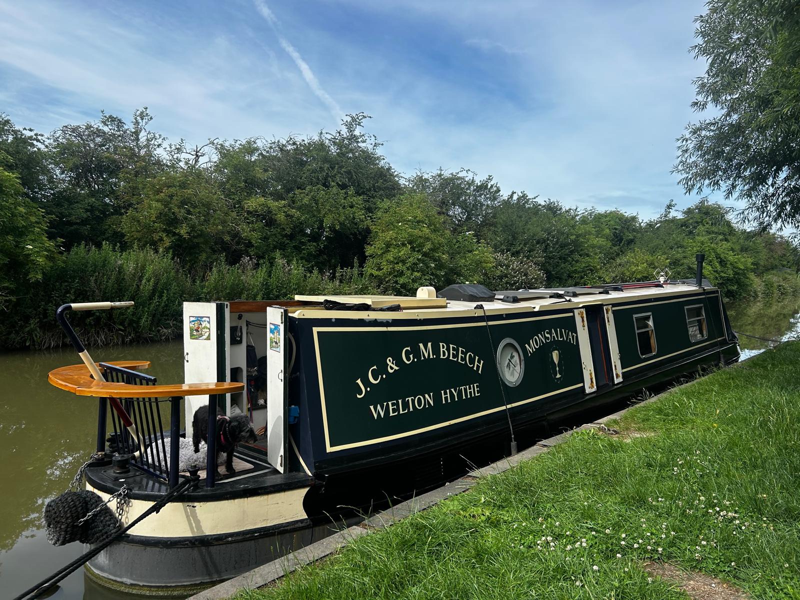'Monsalvat' Lovely 42ft Trad' Stern Narrowboat