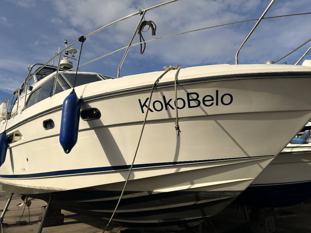 1989 Broom 33