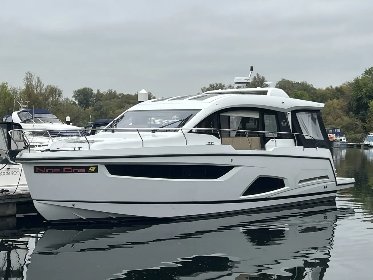 2018 Sealine C430