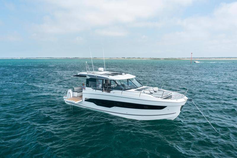 2024 Jeanneau Merry Fisher 1295 Fly