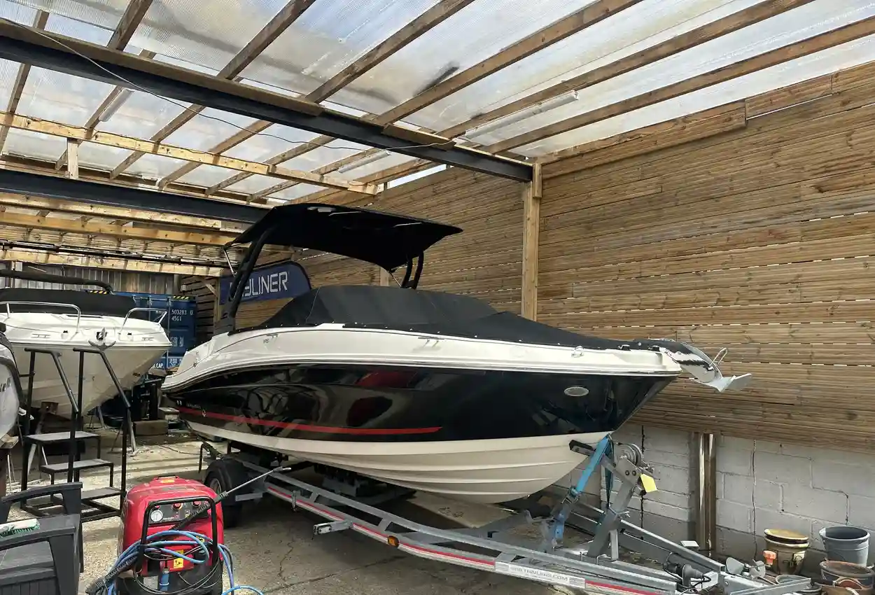 2023 Bayliner Vr5