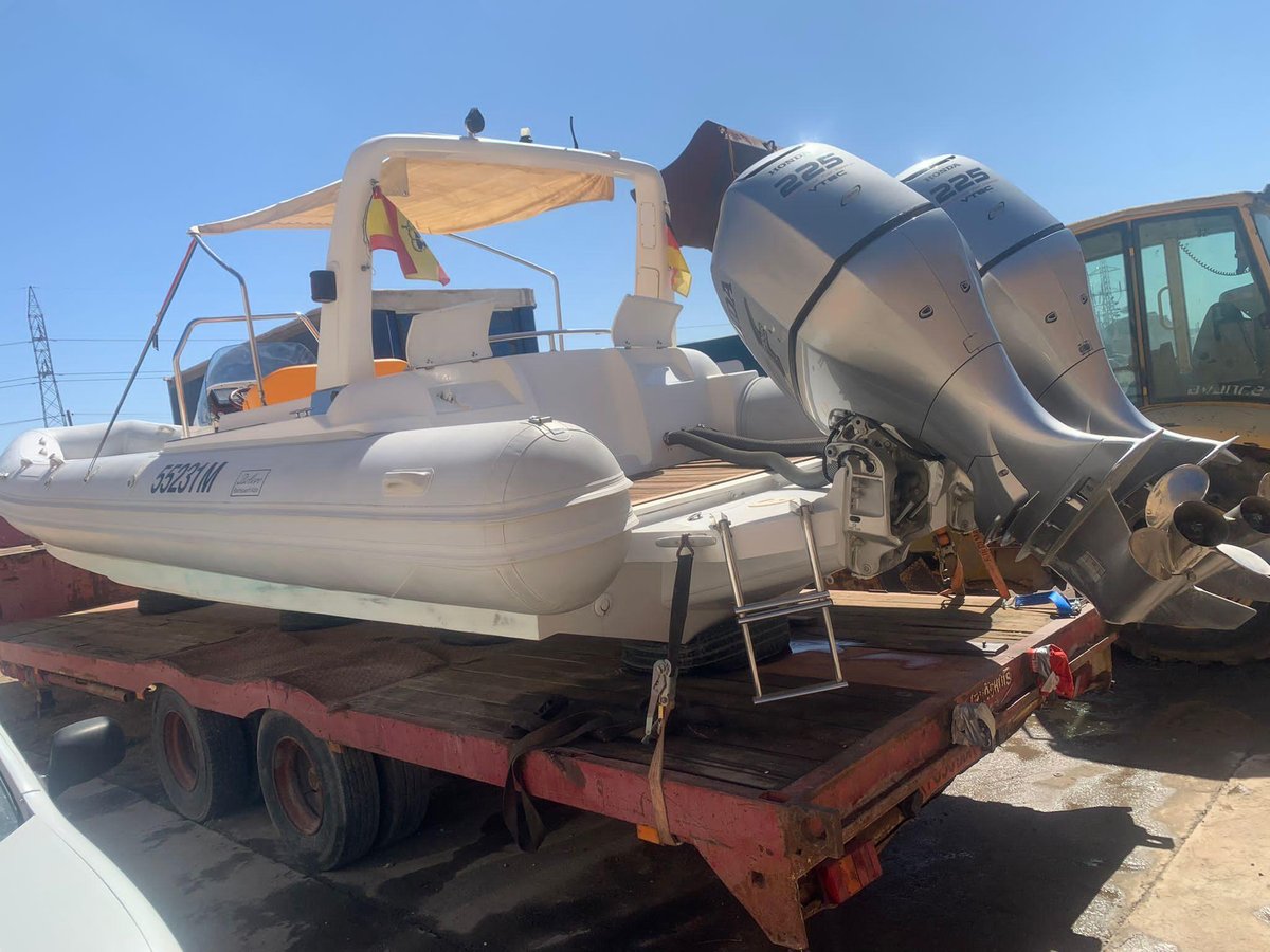 2006 AB Inflatables Bolero 9
