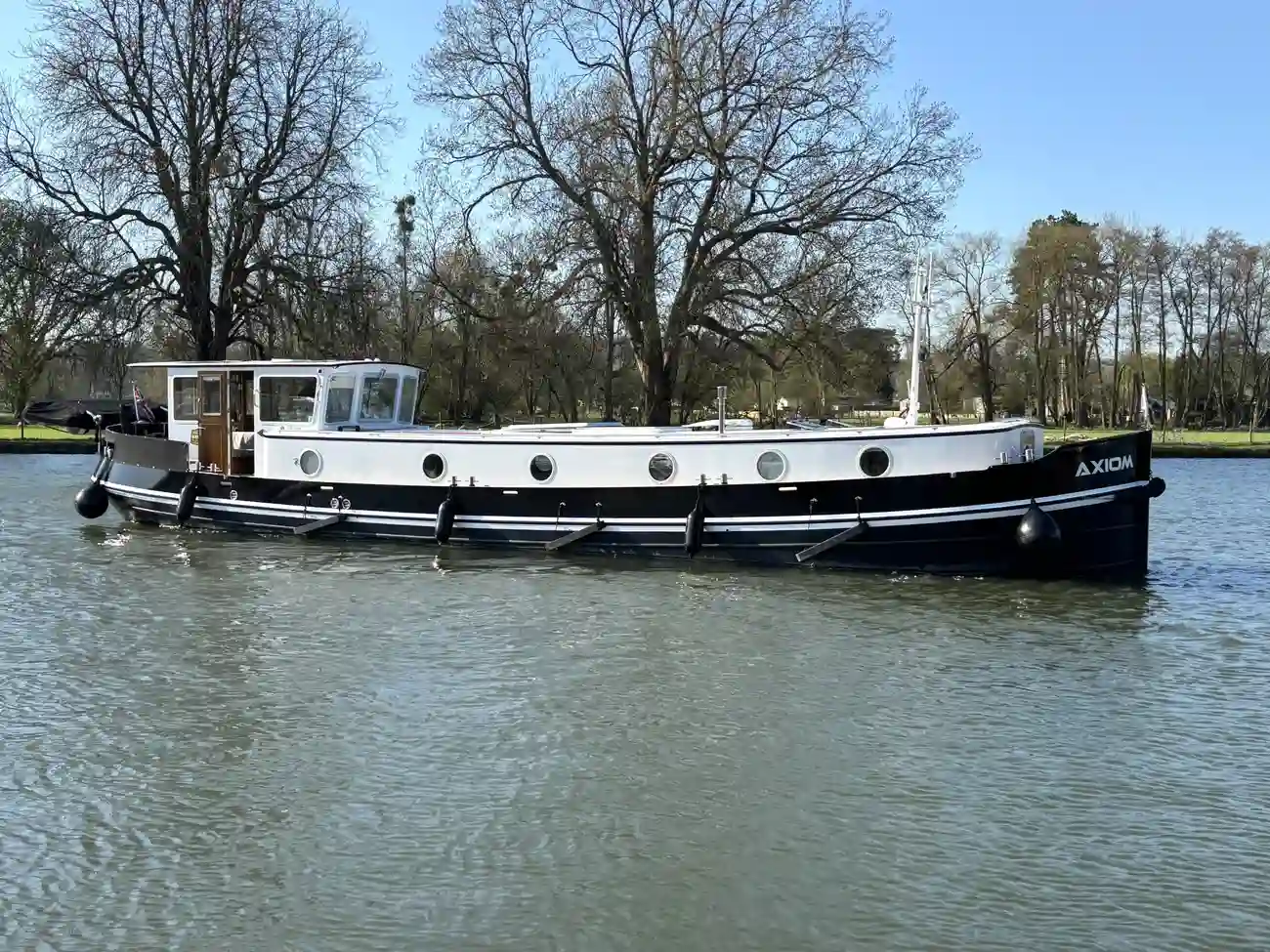 2020 Piper 60M MOTOR CLASS DUTCH BARGE