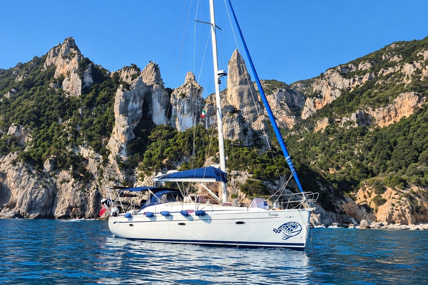 2005 Bavaria Cruiser 42