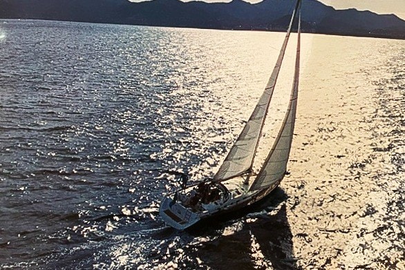2005 Beneteau Oceanis 523