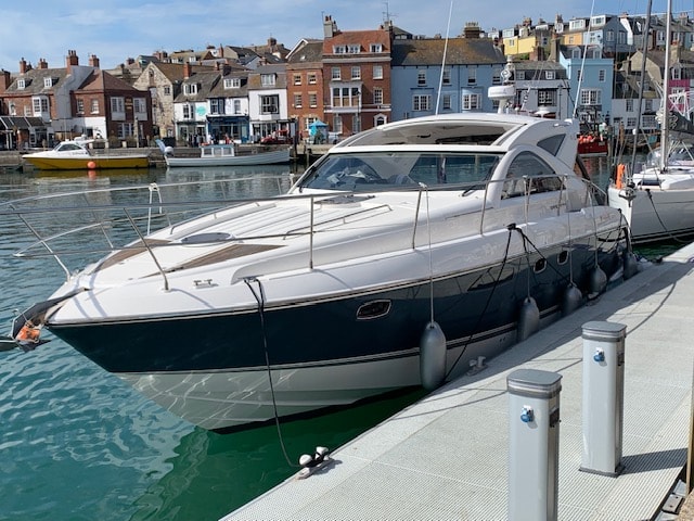 2011 Fairline Targa 44