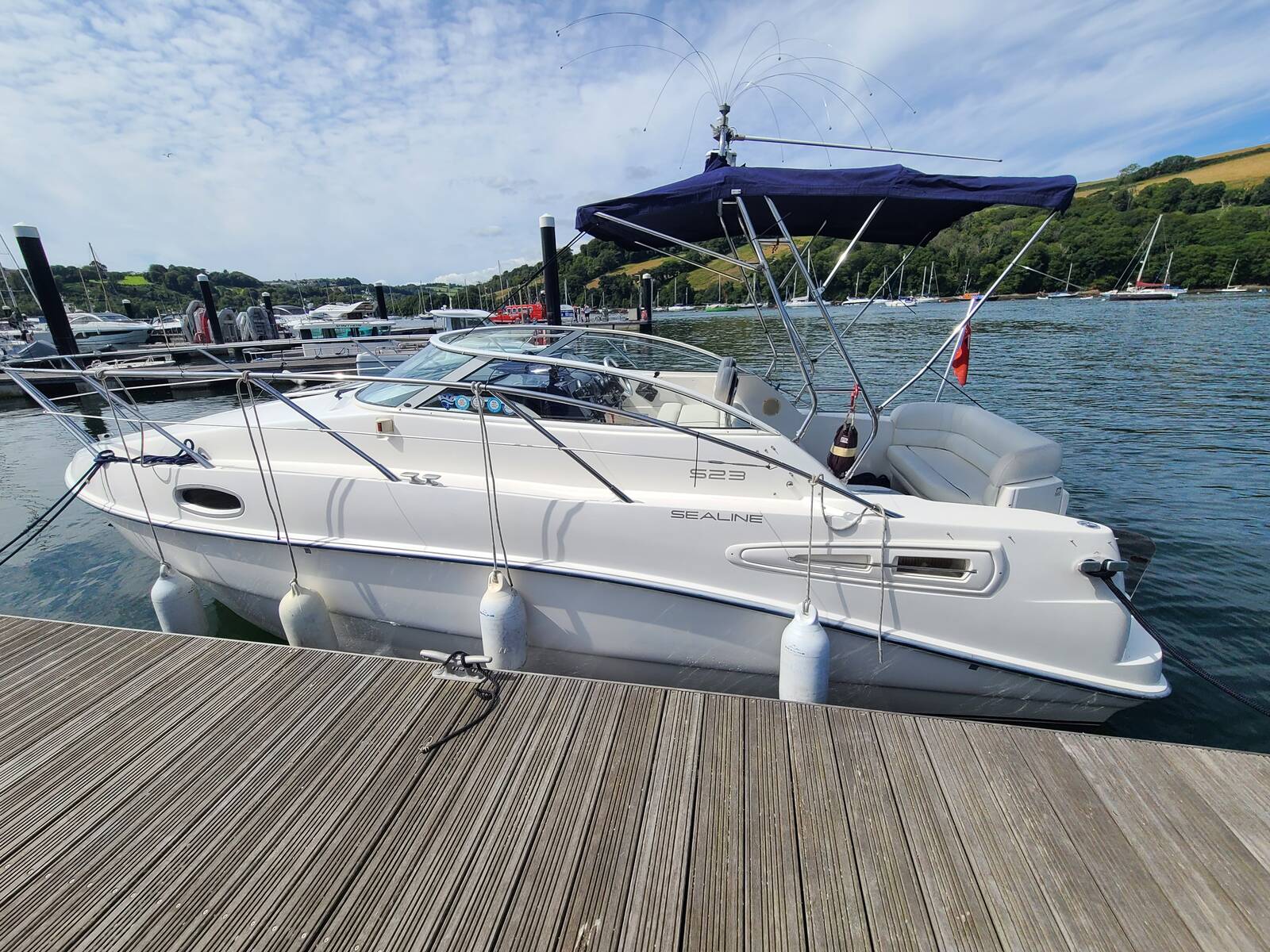 2002 Sealine S23 Sports Cruiser