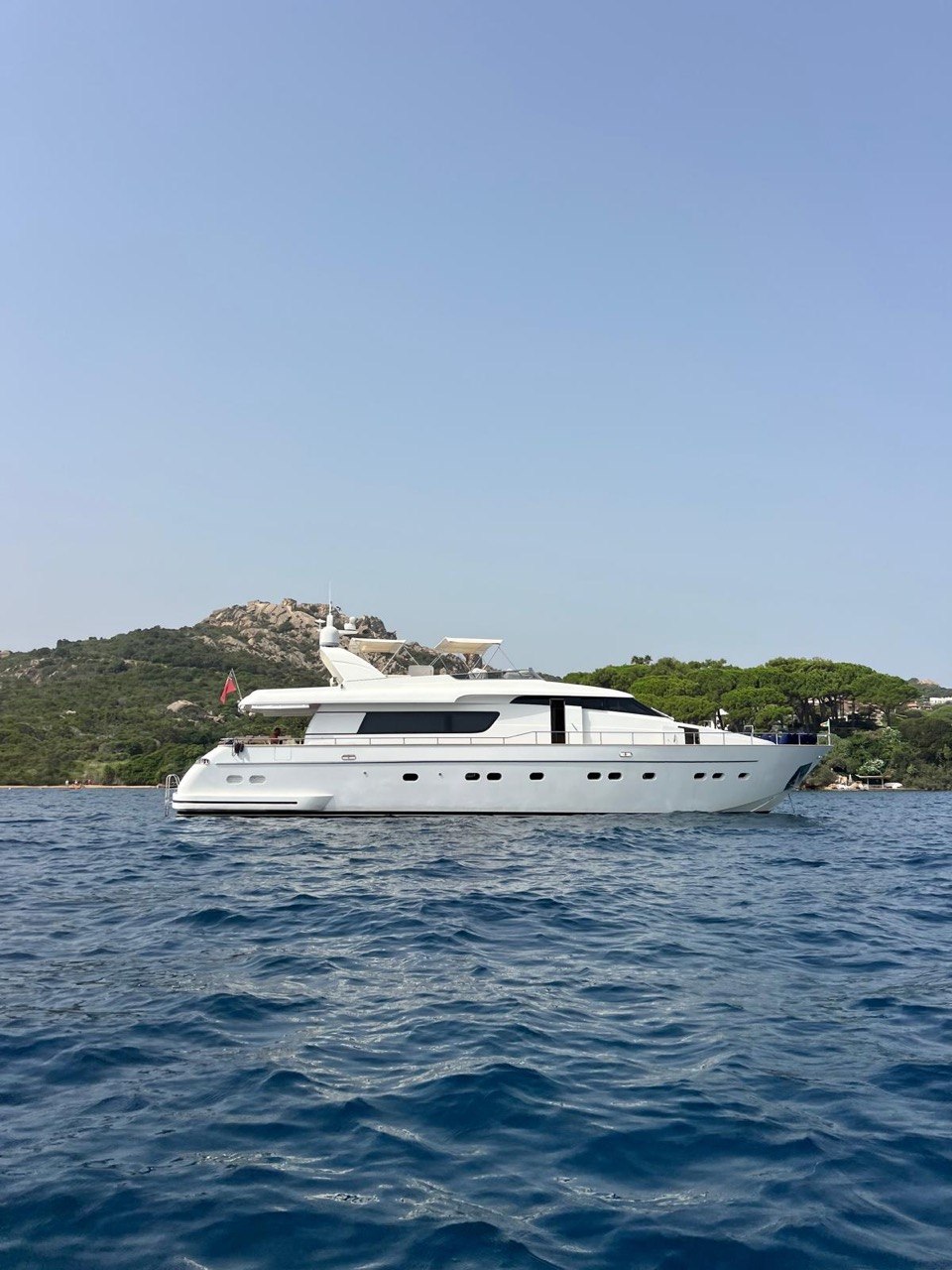 Exceptionally well-maintained Sanlorenzo SL82