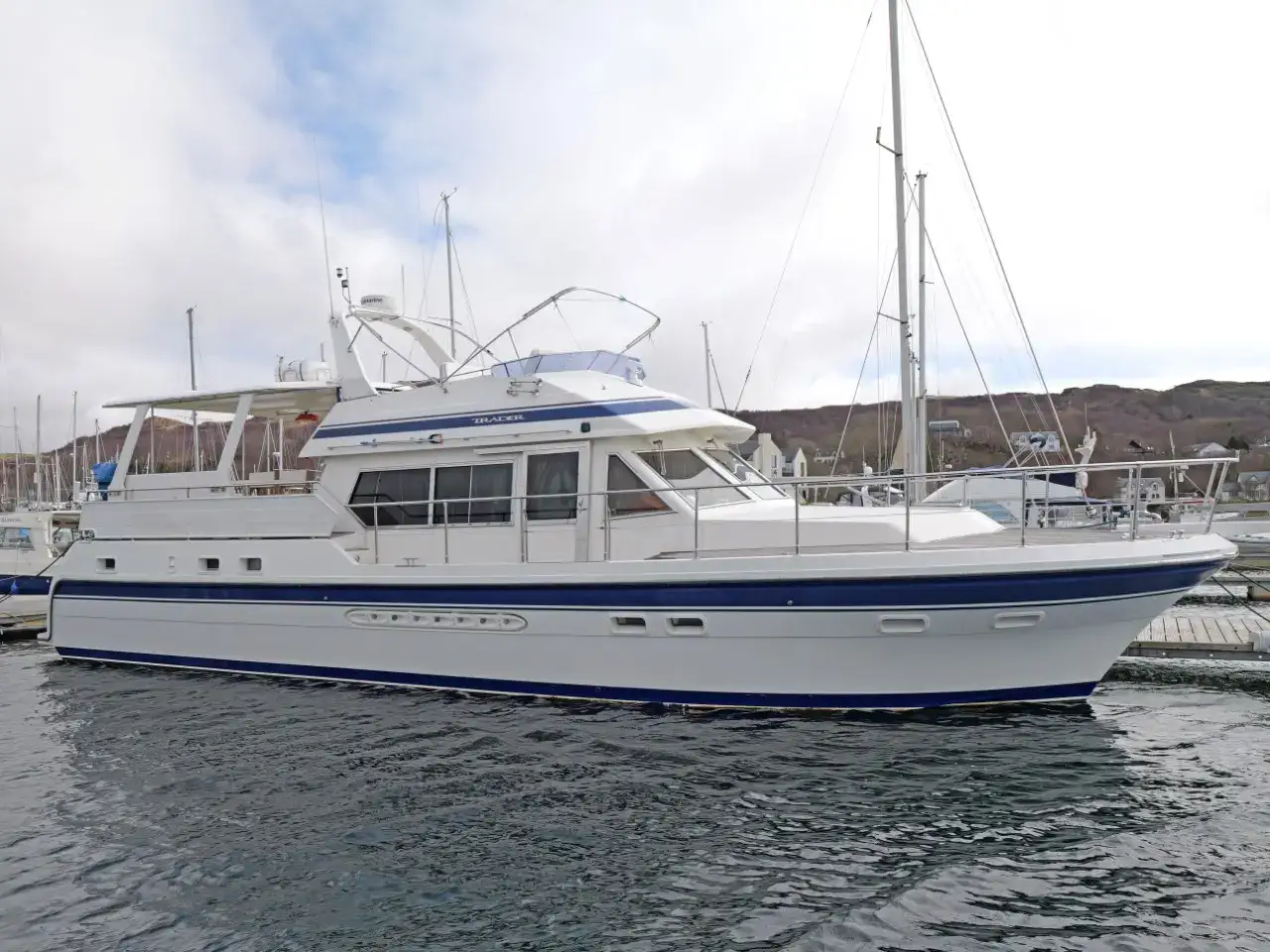 2002 Trader 535 Signature