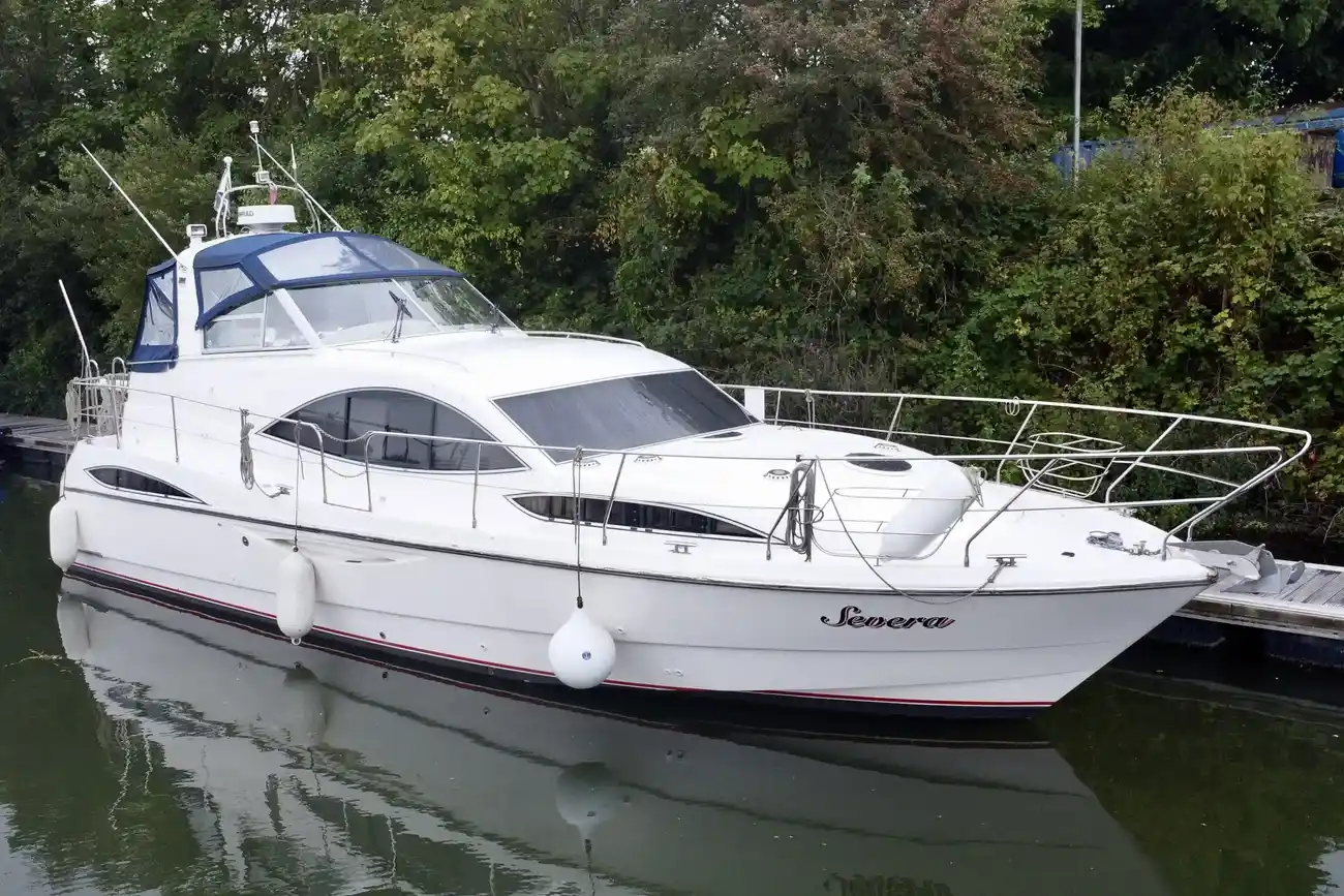 2001 Broom 42