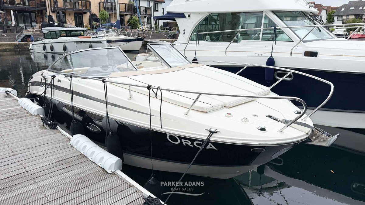 2017 Bayliner 742
