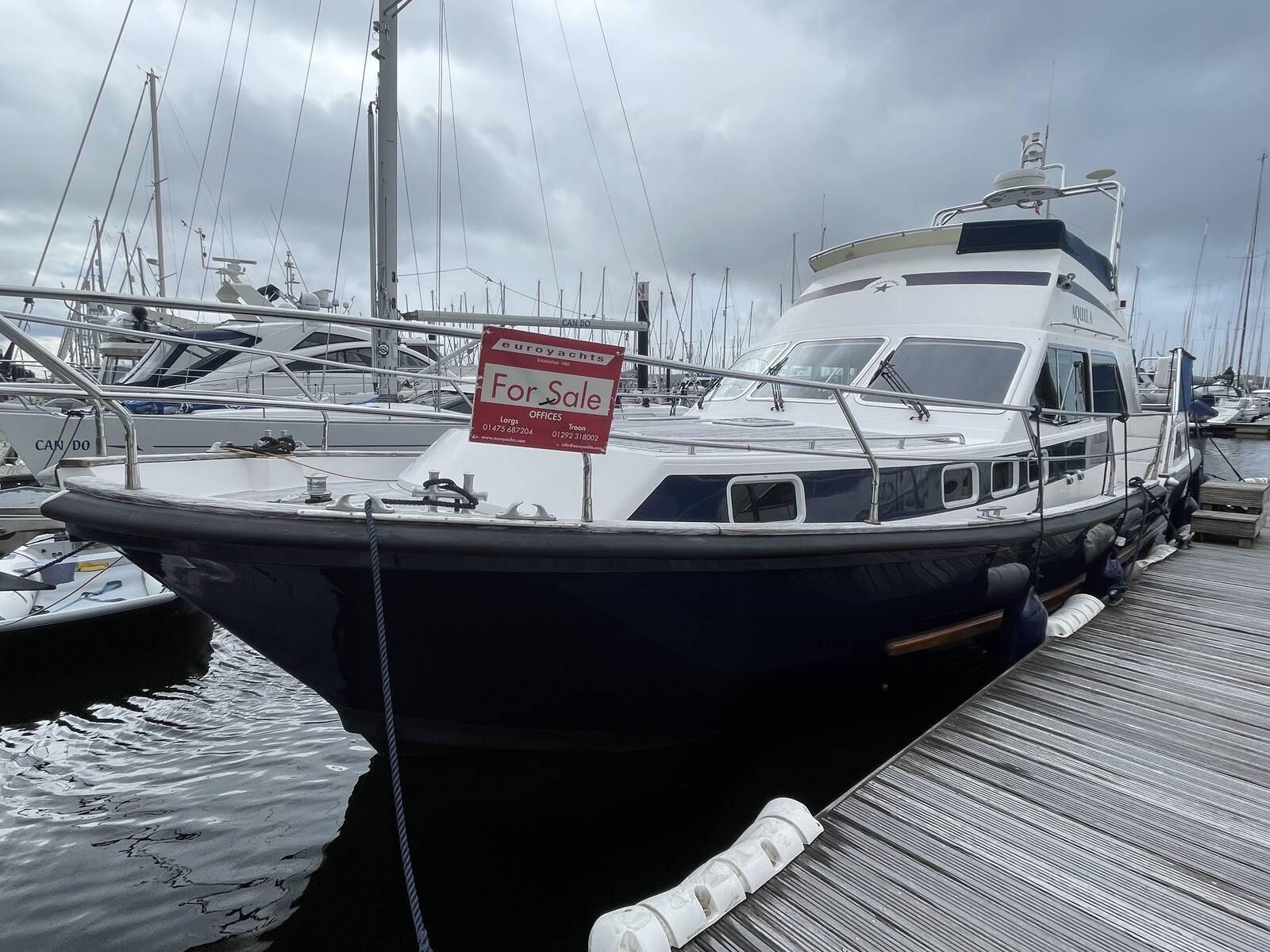 2000 Aquastar 48 S