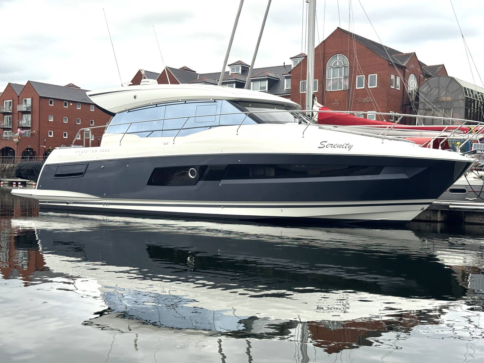 2023 Prestige 460 S
