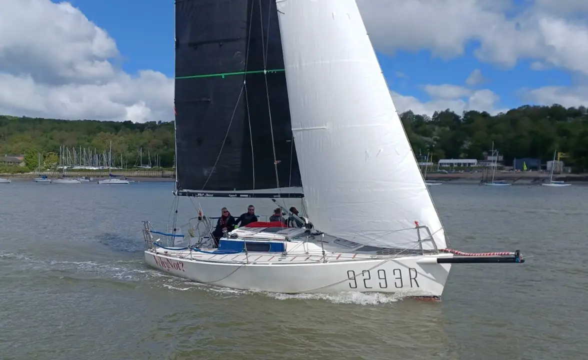 1993 J Boats J92