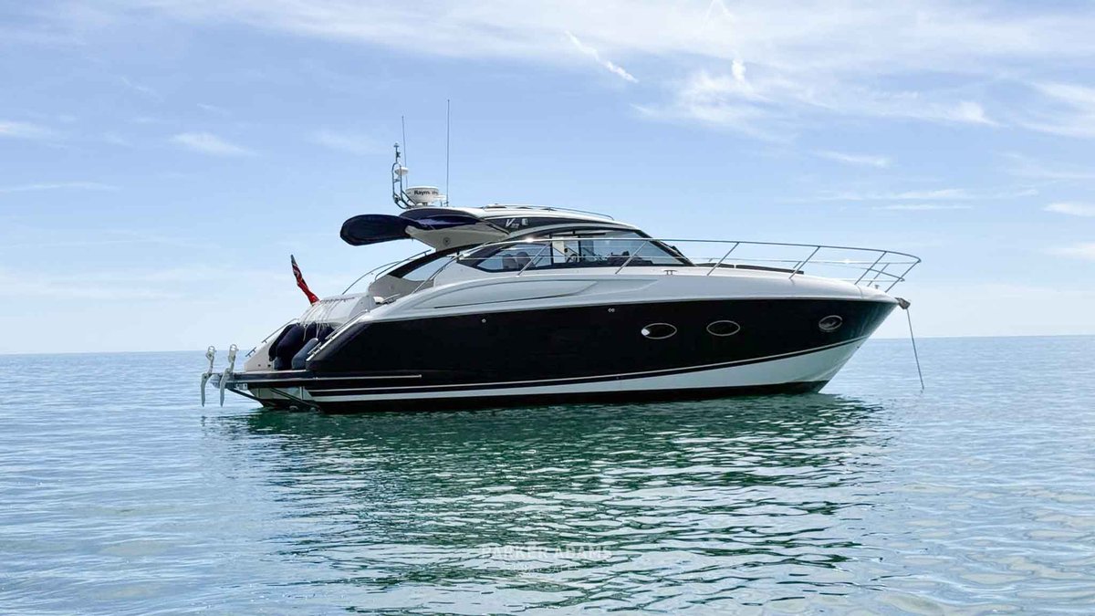 2013 Princess V39