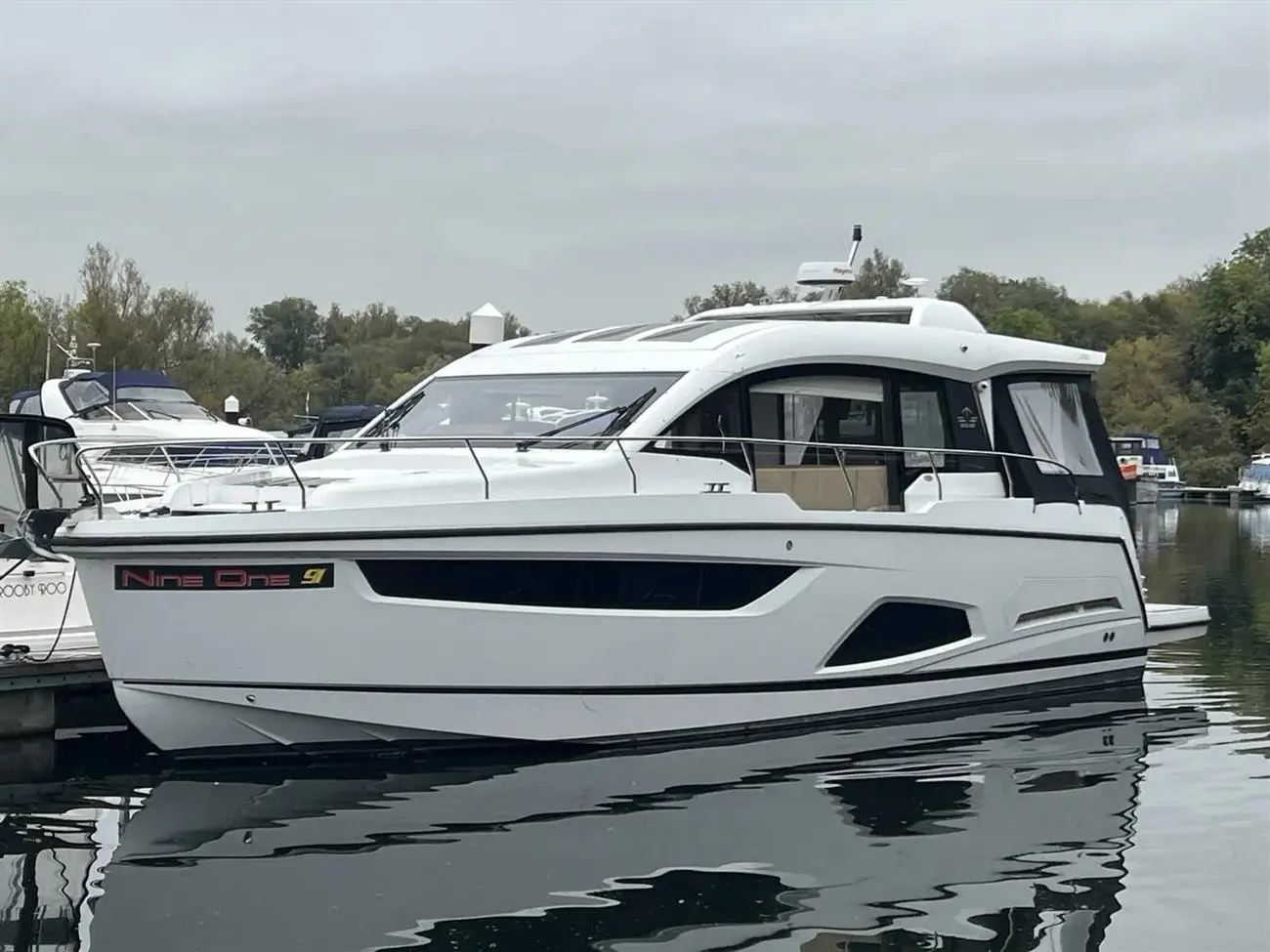 2019 Sealine C430