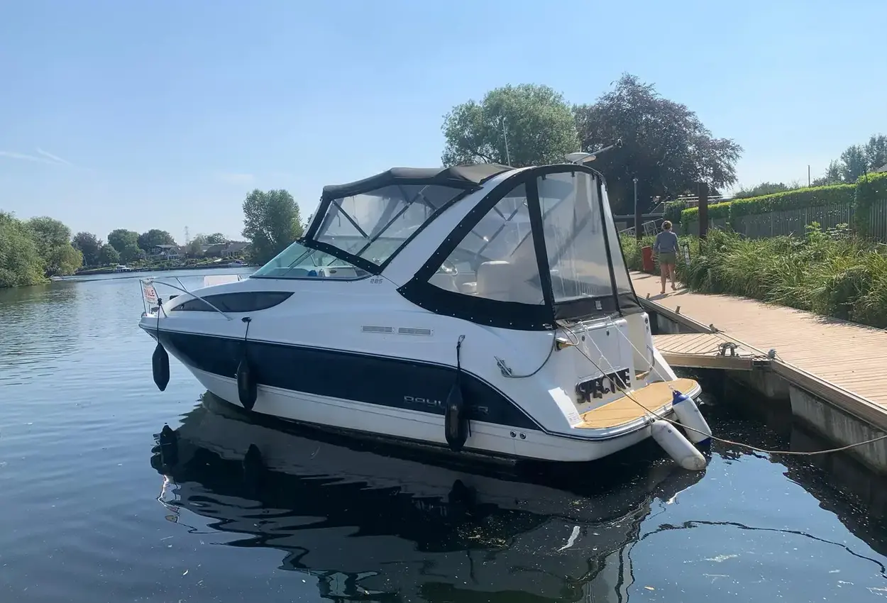 2009 Bayliner 285