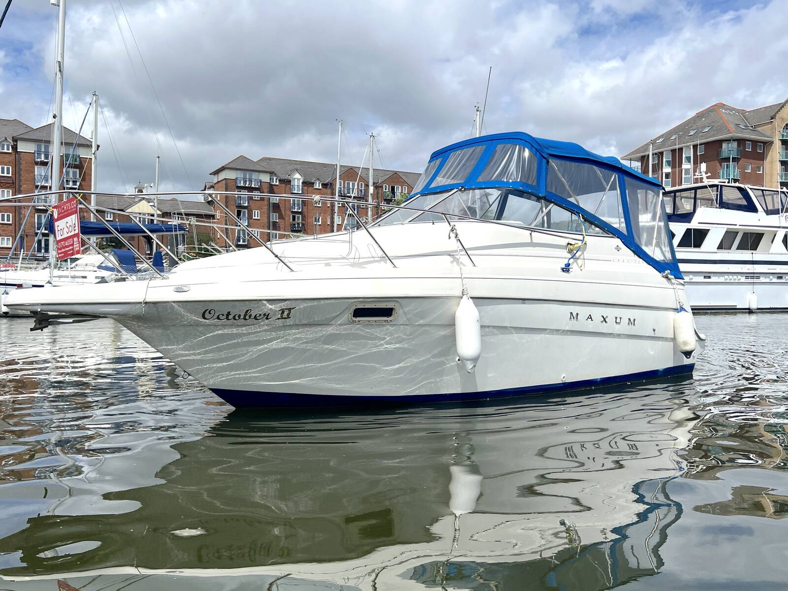 1997 Maxum 2400 SCR