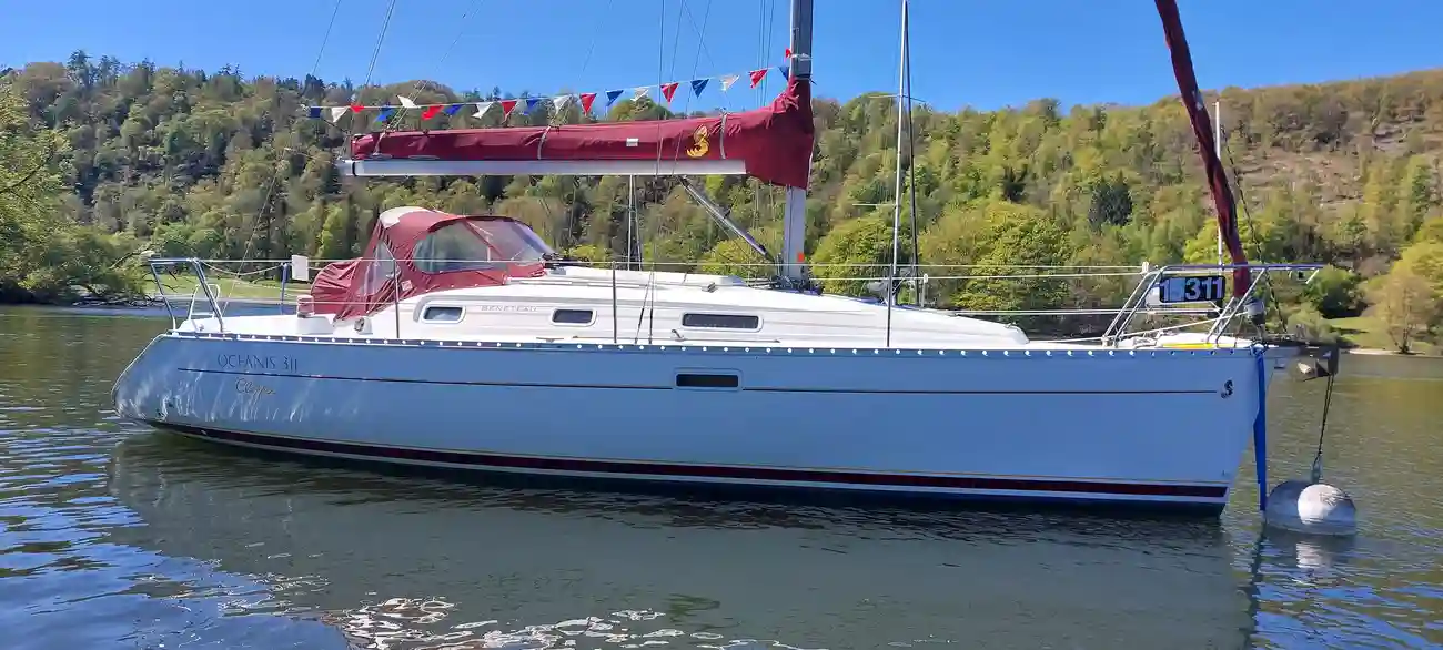 2001 Beneteau Oceanis 311